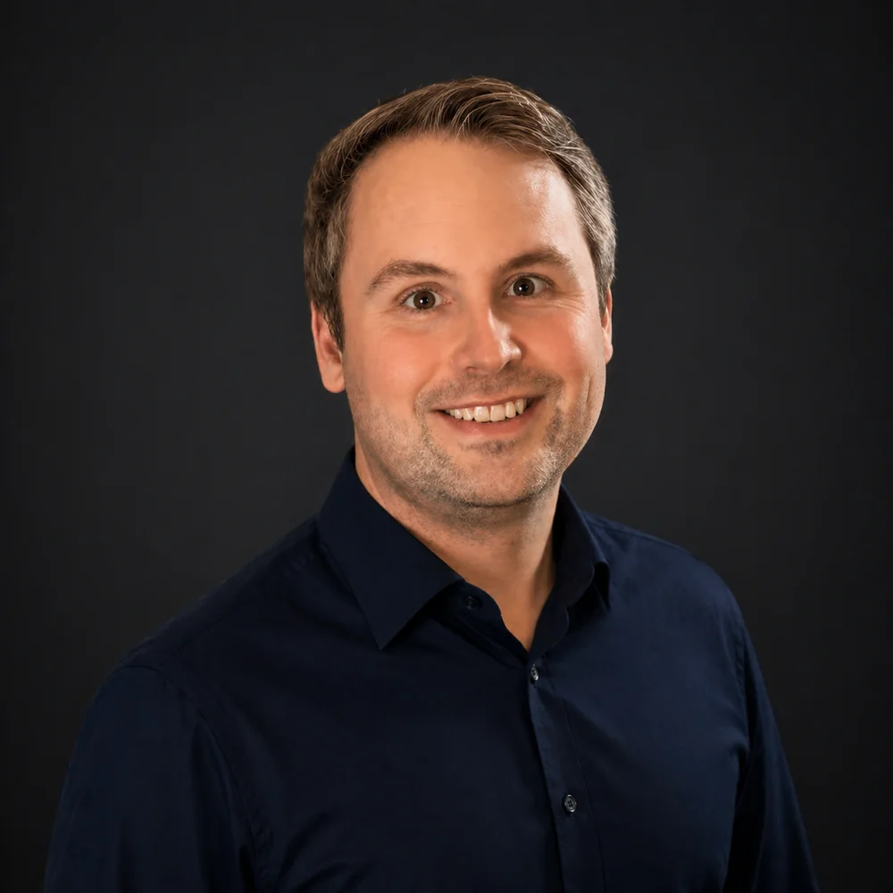 Tim Mertel-Blinn, Inhaber von T-LIVE